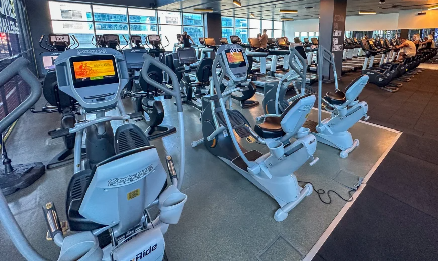 BE Health Universe spor salonu alt kat görünümü